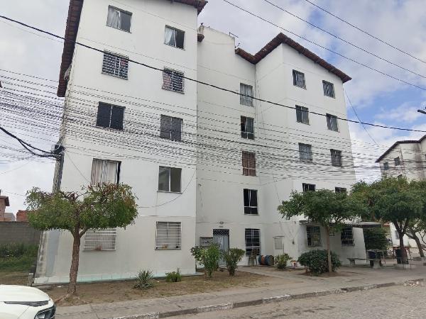 Apartamento em Tomba