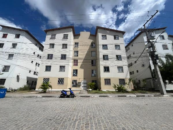 Apartamento em Tomba