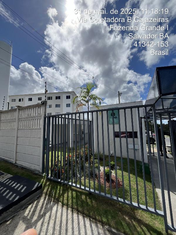 Apartamento em Fazenda Grande I