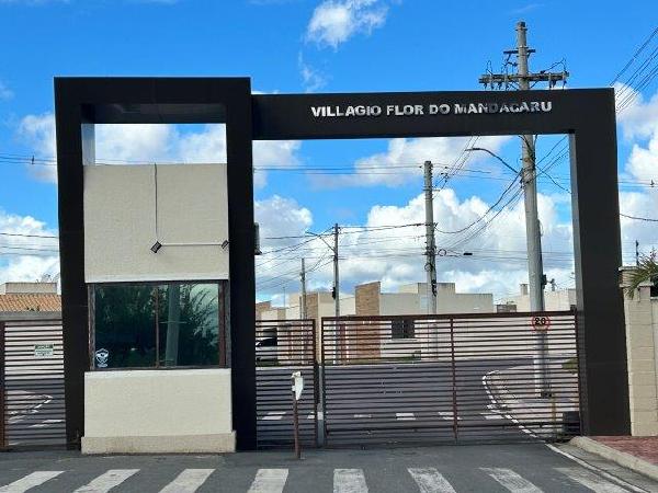 Casa em Nova Esperanca